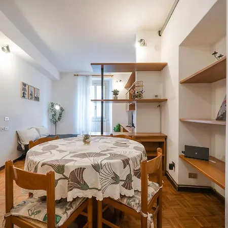 Apartment Front - And Station 2' - Wifi *